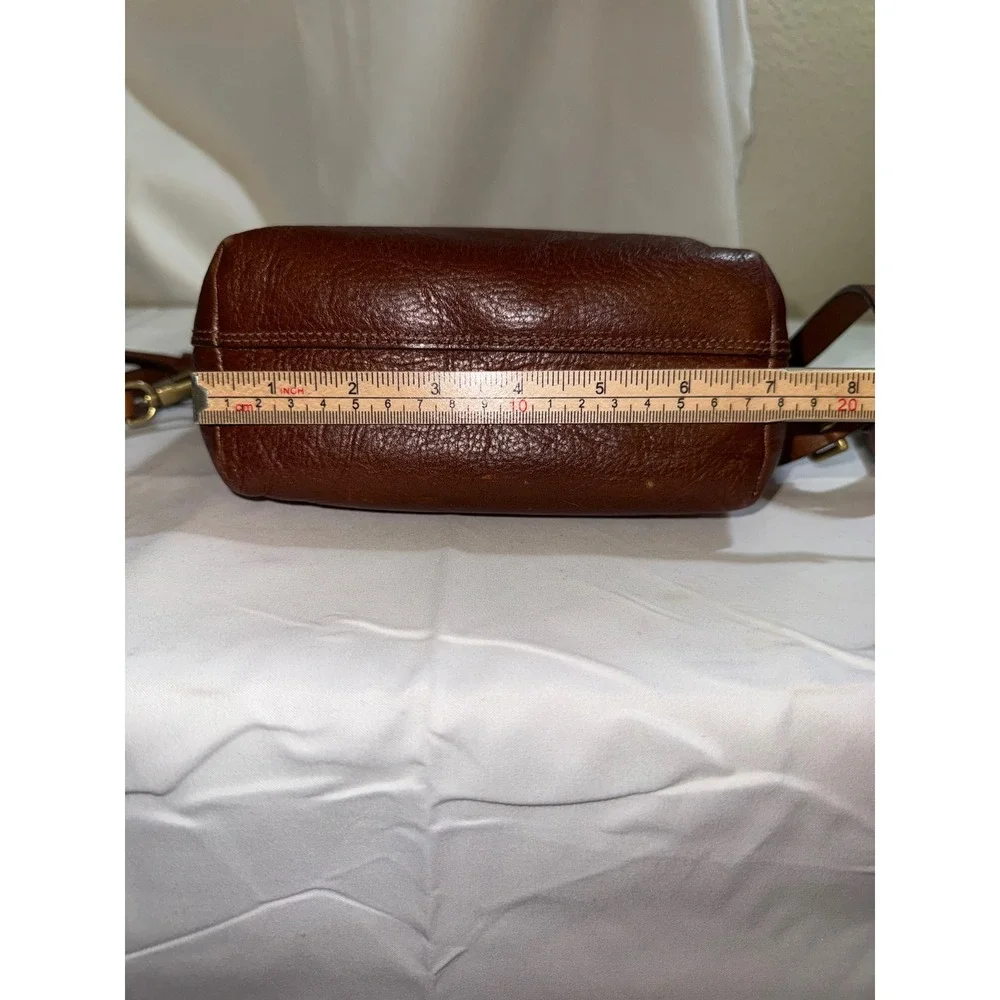 Fossil Brown Pebbled Leather Small Crossbody Bag Brass Hardware Key Charm